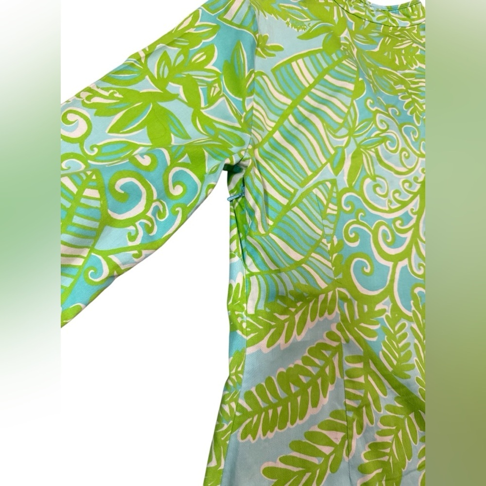 Lilly Pulitzer Bright Green Blue Tropical Leaf Print Ciara Tunic Top Size Medium - Picture 7 of 10
